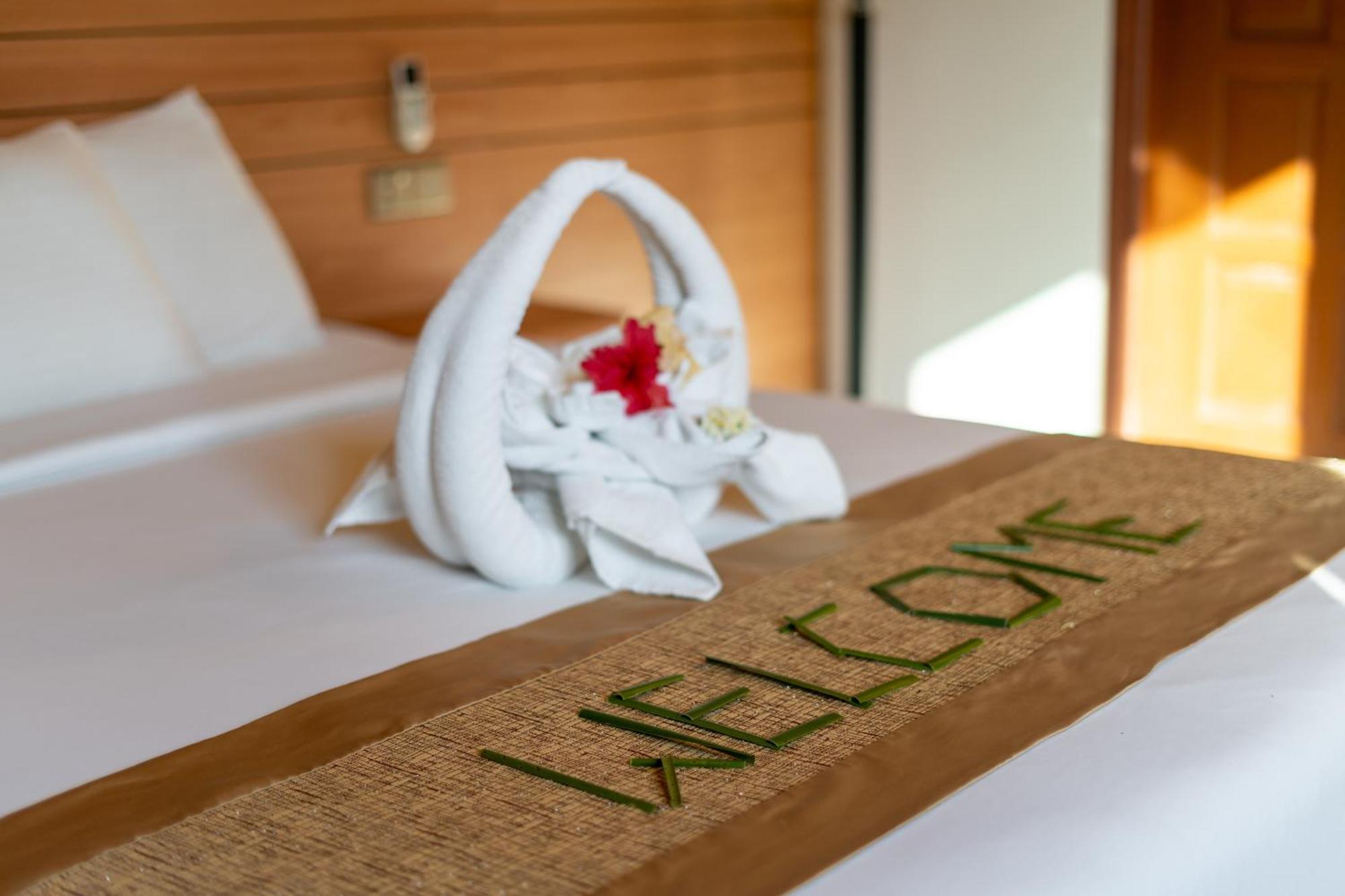 Nala Veli Beach & Spa Ukulhas Exterior foto
